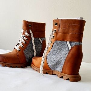 Sorel Lexie Wedge Boots